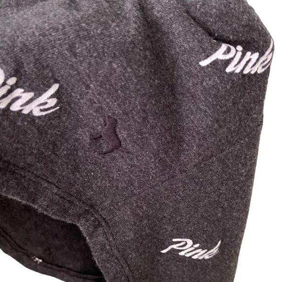 PINK Victoria's Secret Basic Crewneck T-Shirt in Size Medium - Picture 4 of 8